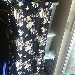 Maxi skirt-Rue 21-XL